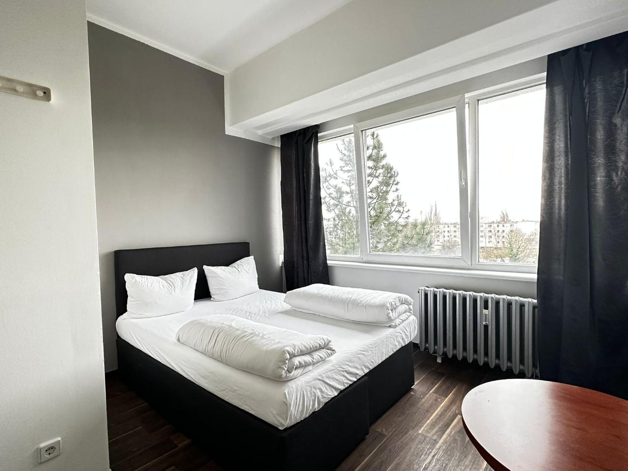 Ootel.com Hotel